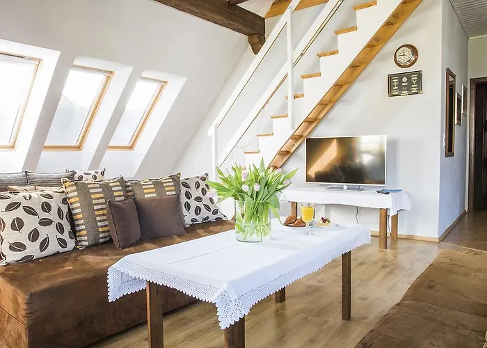 Mistral Bed & Breakfast 3*